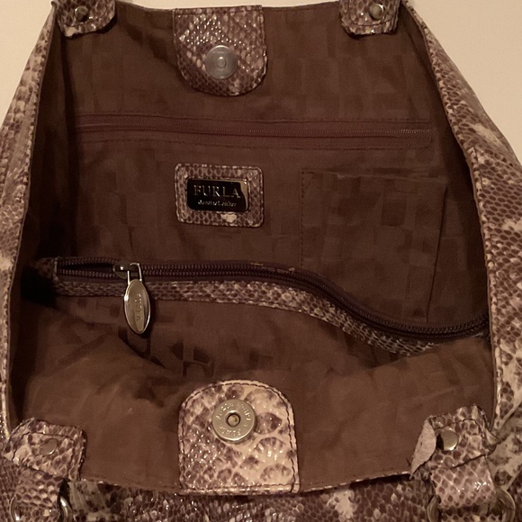 Large Vintage Furla Leather Tote Bag Snakeskin with Silver Hardware - Picture 4 of 7